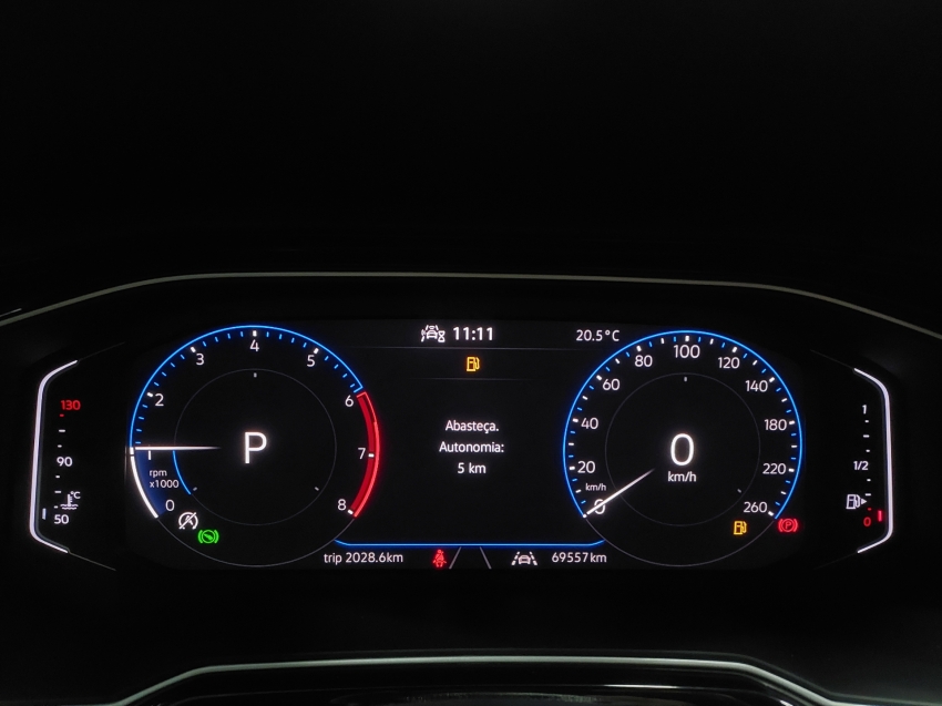 volkswagen nivus 1.0 200 tsi total flex highline automatico 4p 202510