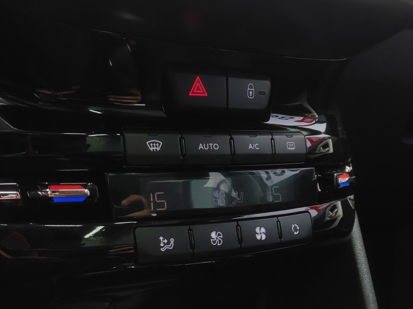 peugeot 2008 1.6 16v thp flex skywalker 4p automatico eletrico 202212
