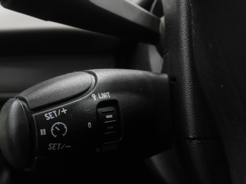 peugeot 2008 1.6 16v thp flex skywalker 4p automatico eletrico 202217