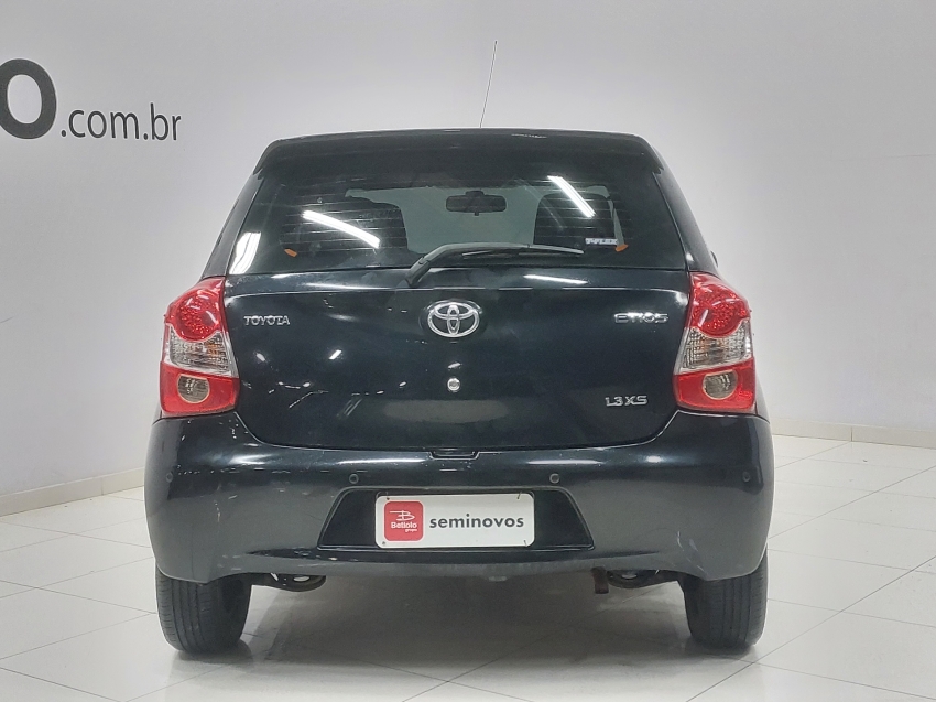 toyota etios 1.3 xs 16v flex 4p manual 20135