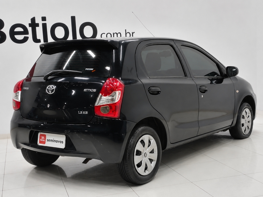 toyota etios 1.3 xs 16v flex 4p manual 20134