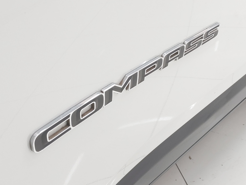 jeep compass 1.3 t270 turbo flex longitude at6 4p automatico 202322
