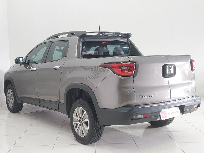fiat toro 1.8 16v evo flex freedom at6 4p automatico 20193