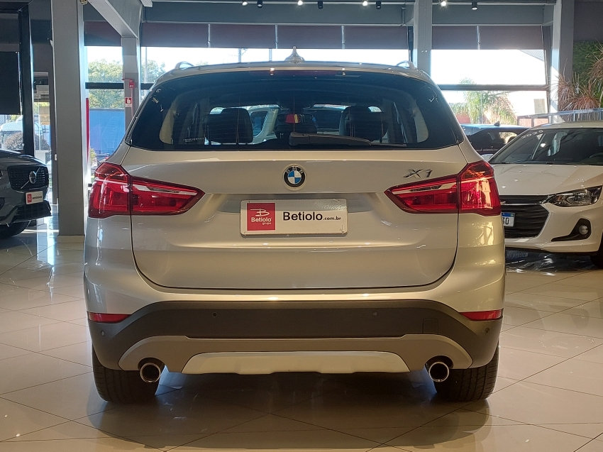 bmw x1 2.0 16v turbo activeflex sdrive20i 4p automatico flex 20165