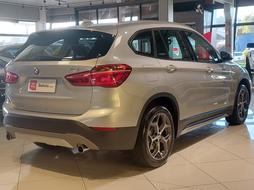 bmw x1 2.0 16v turbo activeflex sdrive20i 4p automatico flex 20166