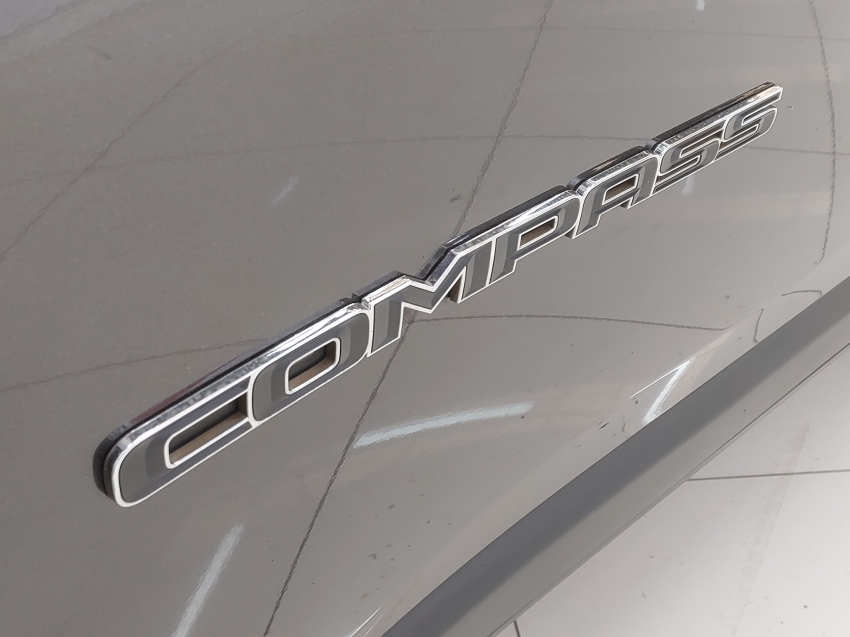 jeep compass 1.3 t270 turbo flex sport at6 4p automatico 202220