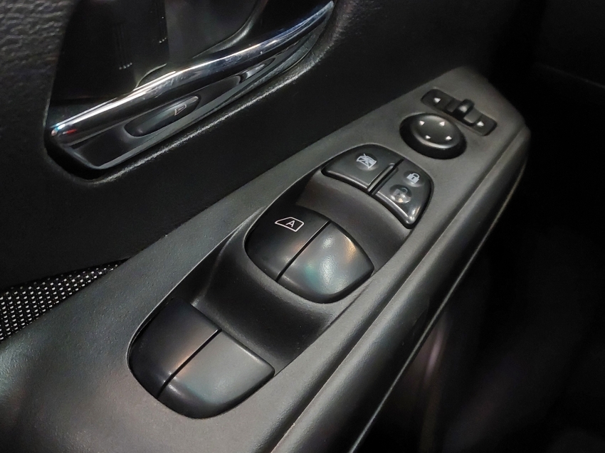 nissan kicks 1.6 16v flexstart s 4p manual flex 202013