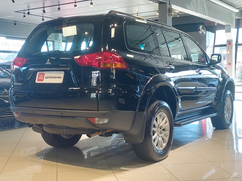 mitsubishi pajero dakar 3.2 hpe 4x4 7 lugares 16v turbo intercooler diesel 4p automatico 20105