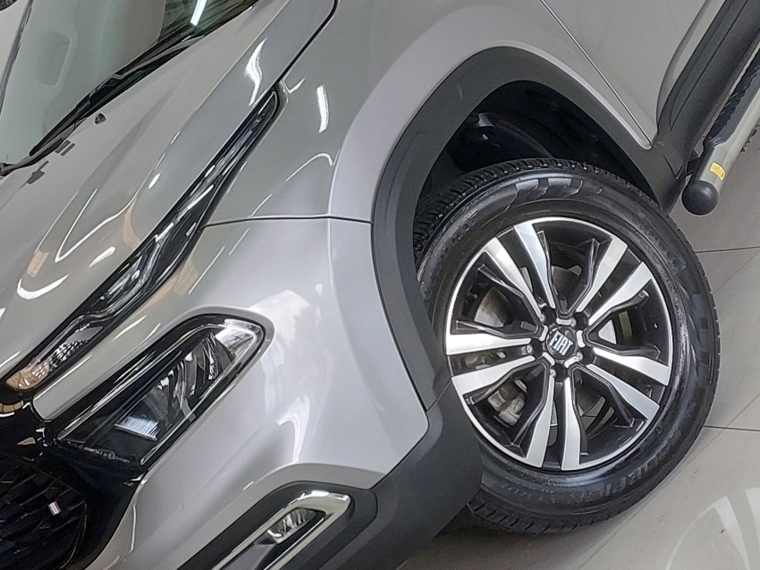fiat toro 1.3 turbo 270 flex freedom at6 4p automatico 202520