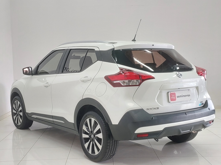 nissan kicks 1.6 16v flexstart sv 4p xtronic flex automatico 20183
