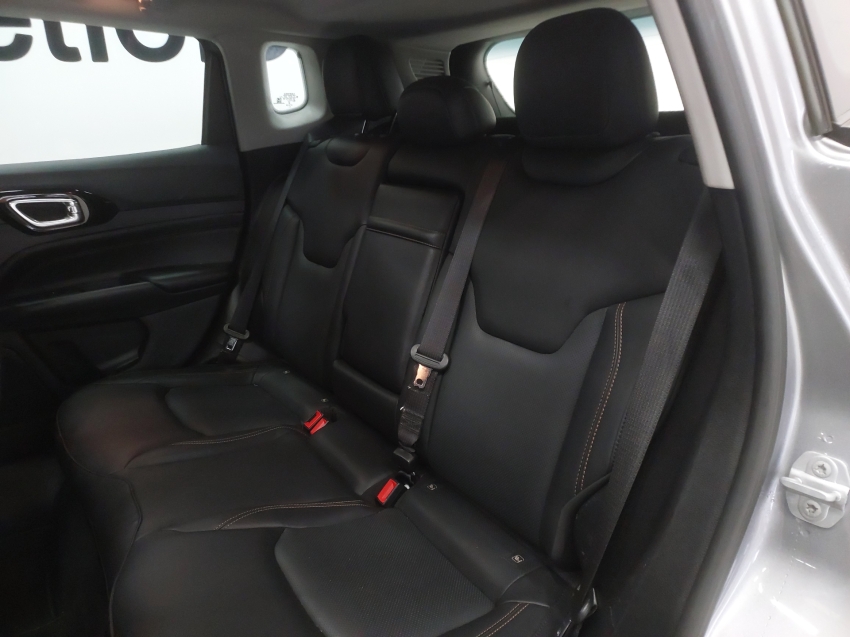 jeep compass 1.3 t270 turbo flex limited at6 4p automatico 202210
