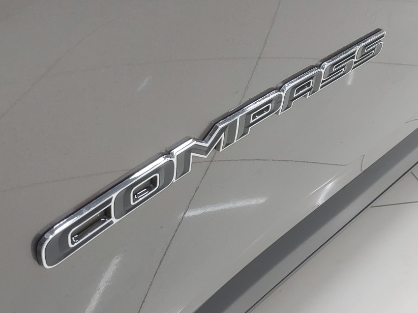 jeep compass 2.0 16v flex limited automatico 4p 201923