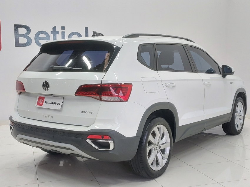 volkswagen taos 1.4 250 tsi total flex comfortline automatico 4p 20224