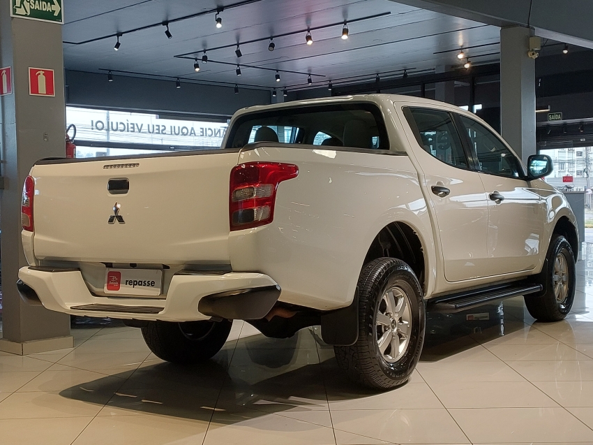 mitsubishi l200 triton 2.4 16v turbo diesel sport glx cd 4p 4x4 manual 20187