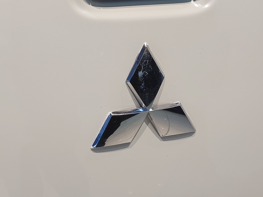 mitsubishi l200 triton 2.4 16v turbo diesel sport glx cd 4p 4x4 manual 201817