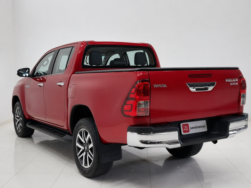 toyota hilux 2.8 srx 4x4 cd 16v diesel 4p automatico 20163