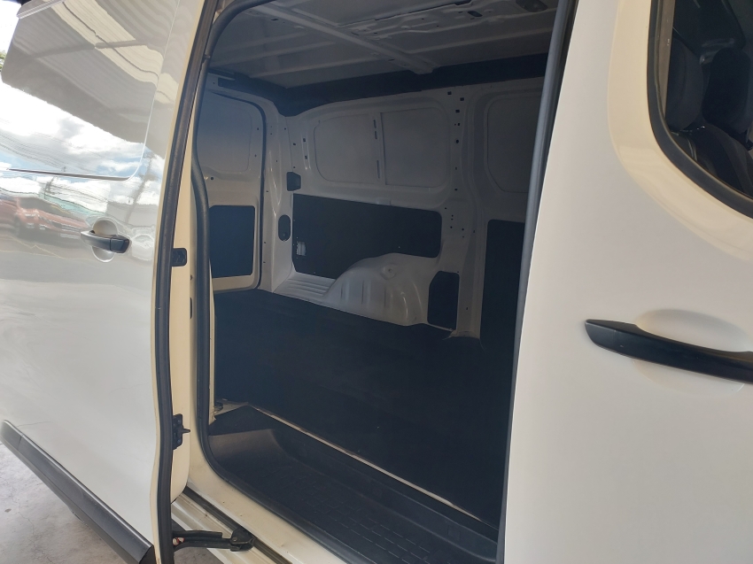 fiat scudo 1.5 bluehdi diesel cargo manual flex 4p 202315