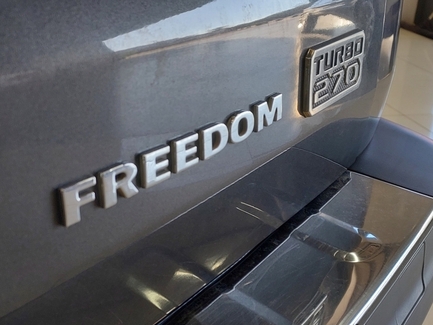 fiat toro 1.3 turbo 270 flex freedom at6 4p automatico 202520