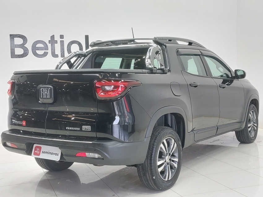 fiat toro 1.3 turbo 270 flex freedom at6 4p automatico 20224