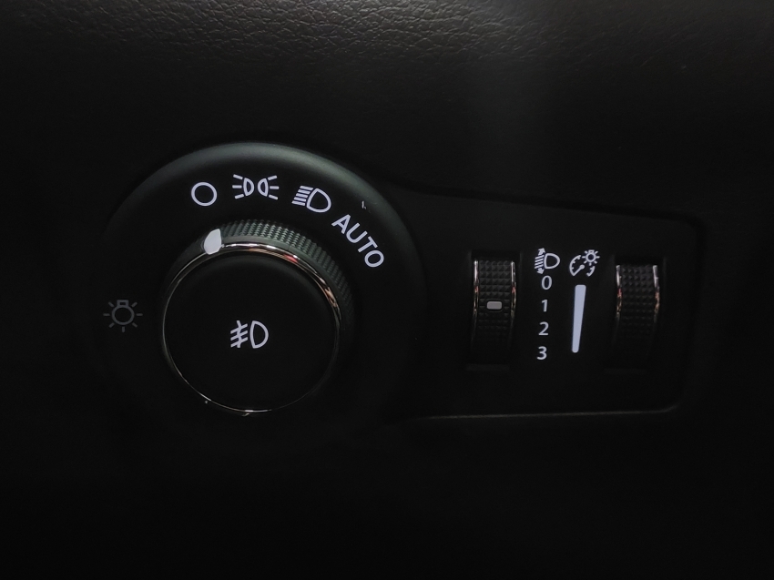 jeep commander 1.3 t270 turbo flex overland at6 4p automatico 202223