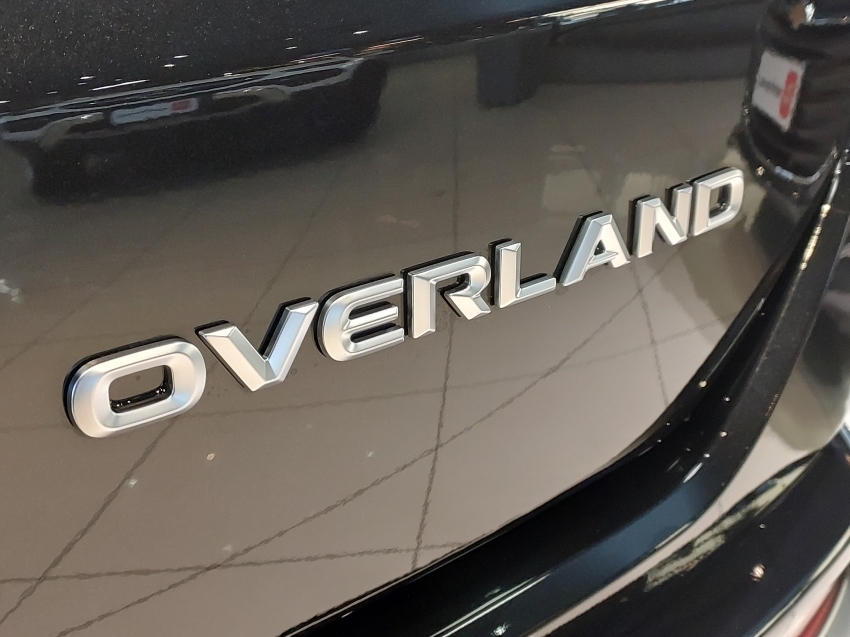 jeep commander 2.2 turbo diesel overland at9 4p automatico 202628