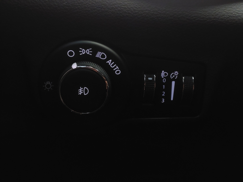 jeep commander 2.2 turbo diesel overland at9 4p automatico 202623