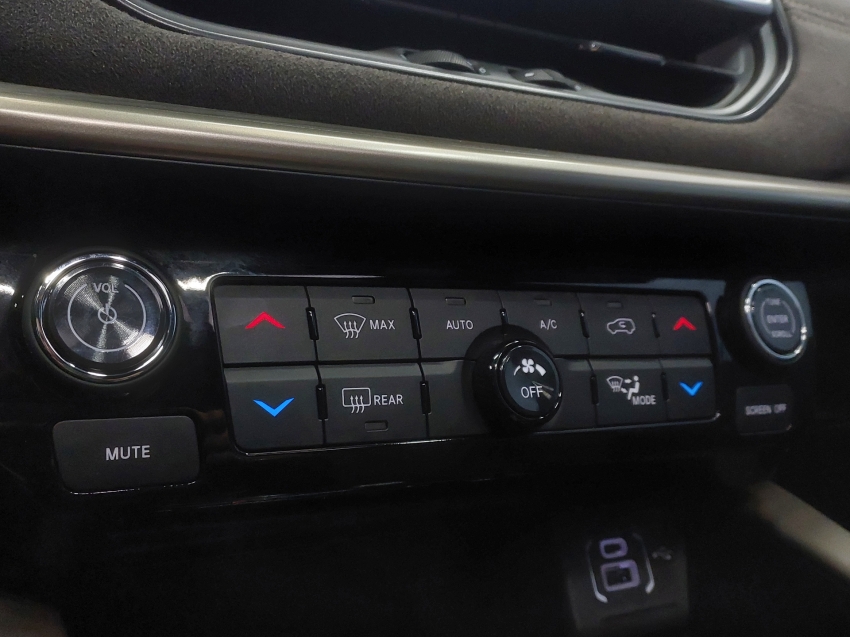 jeep commander 2.2 turbo diesel overland at9 4p automatico 202613