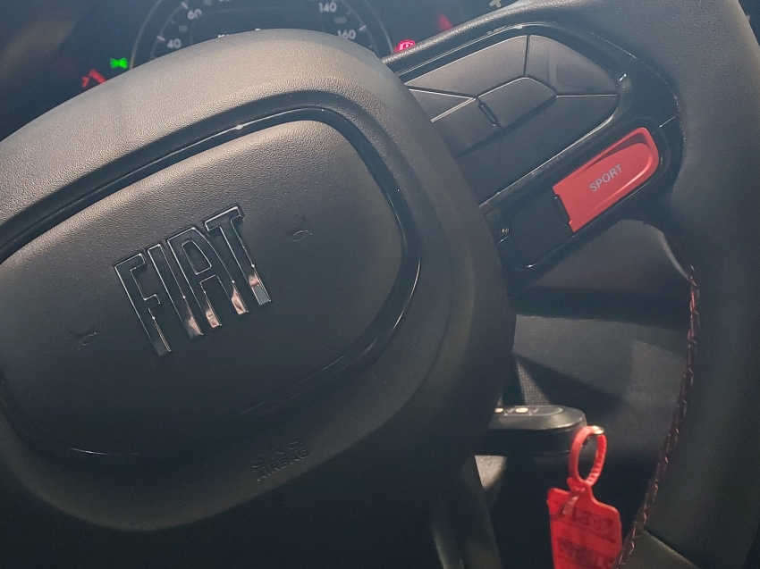 fiat strada 1.0 turbo 200 flex ultra cd cvt 4p automatico 202515