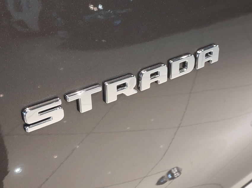 fiat strada 1.0 turbo 200 flex ranch cd cvt 4p automatico 202418