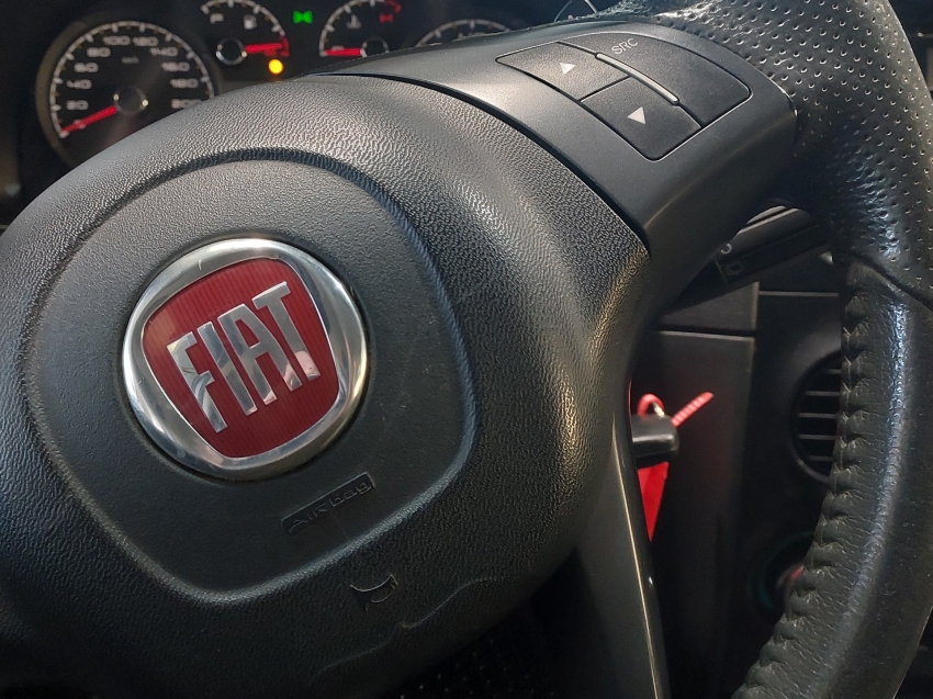 fiat palio 1.8 mpi adventure weekend 16v flex 4p automatizado semiautomatico 201616