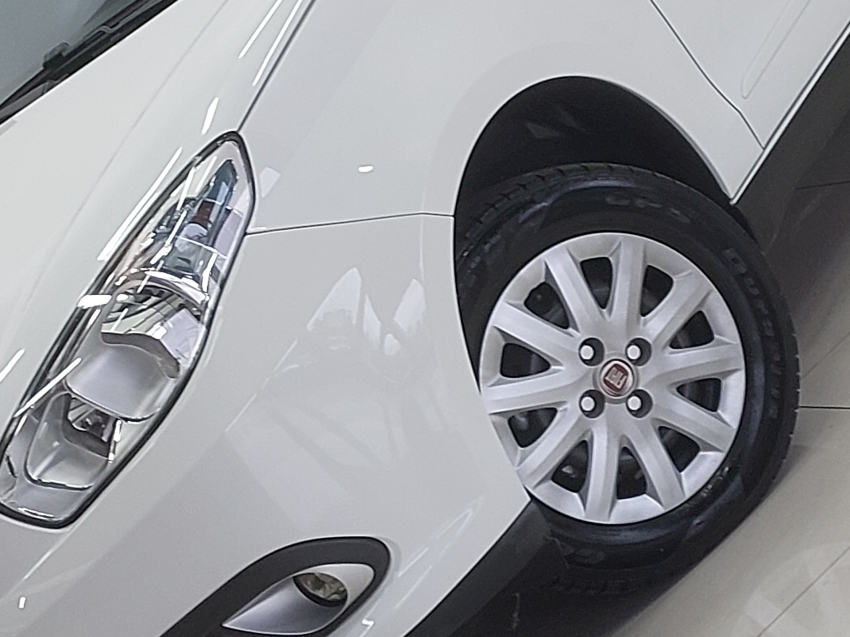 fiat grand siena 1.4 mpi attractive 8v flex 4p manual 201417