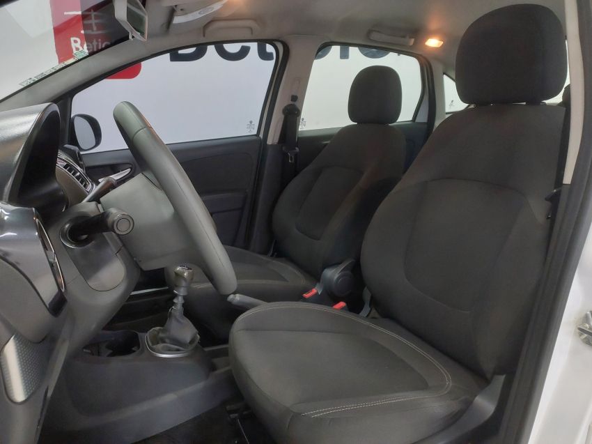 fiat grand siena 1.4 mpi attractive 8v flex 4p manual 20148