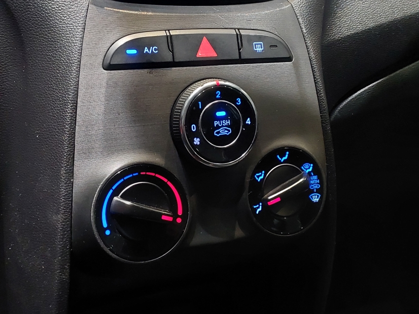hyundai hb20 1.6 comfort style 16v flex 4p automatico 201711