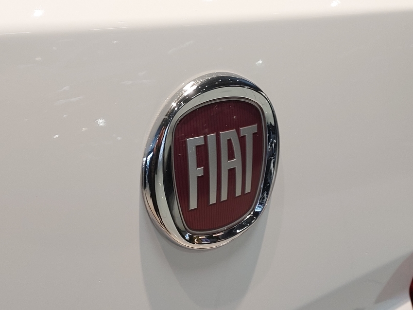 fiat ducato 2.3 multijet diesel cargo curto manual 4p 201819