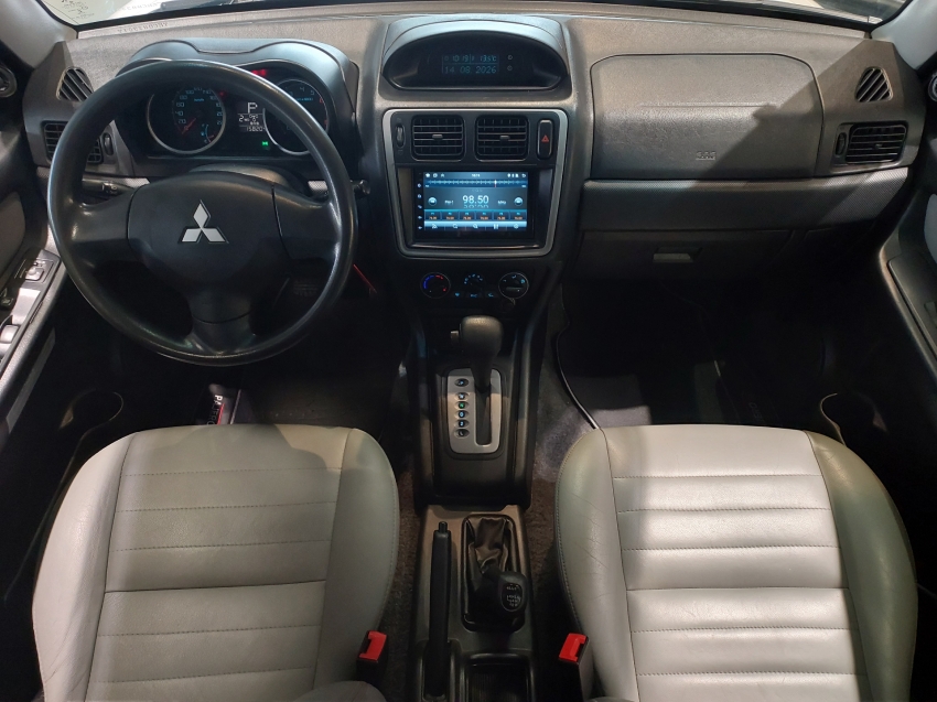 mitsubishi pajero tr4 2.0 4x4 16v 140cv flex 4p automatico 20147