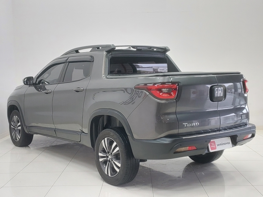 fiat toro 1.3 turbo 270 flex freedom at6 4p automatico 20243