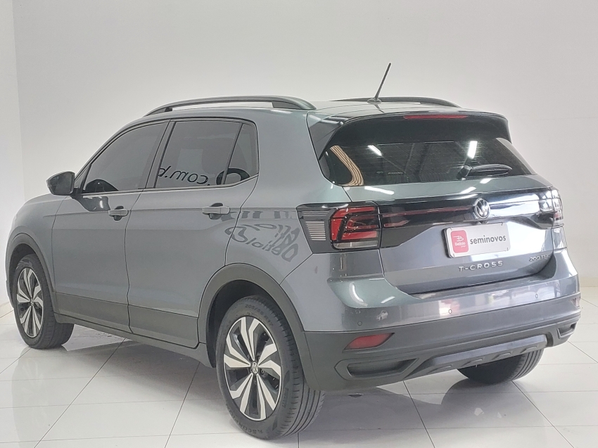 volkswagen t-cross 1.0 200 tsi total flex comfortline automatico 4p 20243