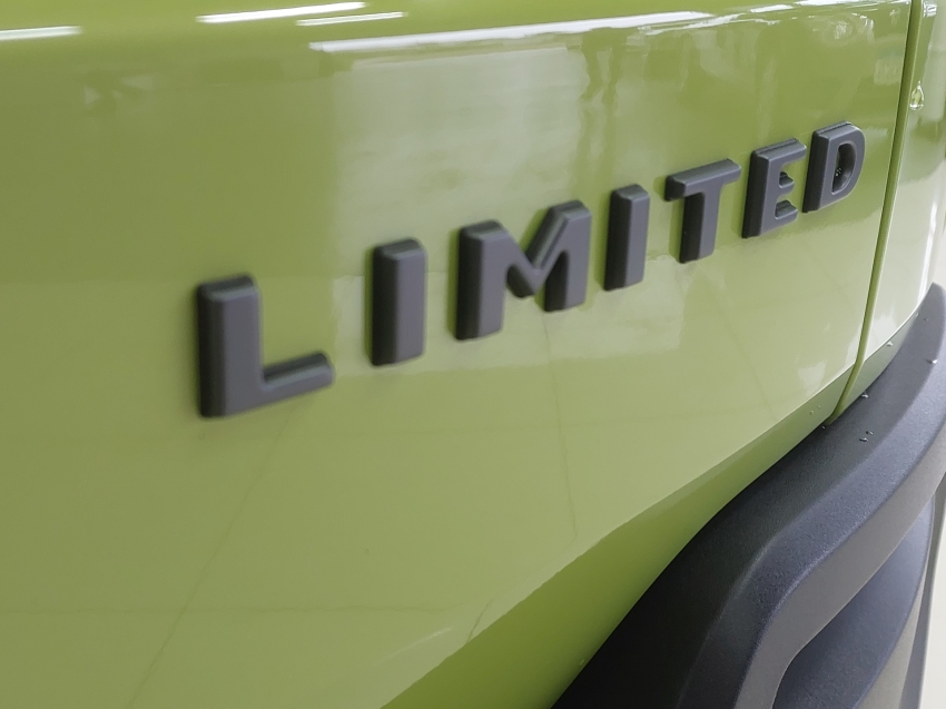 jeep avenger limited t200 hybrid mhev flex cvt 1.0 hibrido 4p automatico 202725