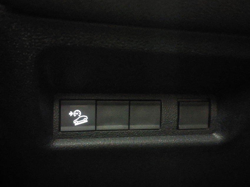 jeep avenger limited t200 hybrid mhev flex cvt 1.0 hibrido 4p automatico 202721