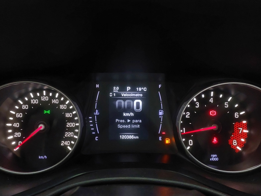 fiat toro 1.8 16v evo flex freedom at6 4p automatico 201812