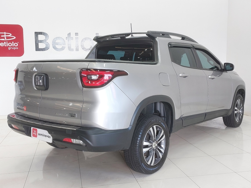 fiat toro 1.3 turbo 270 flex freedom at6 4p automatico 20234