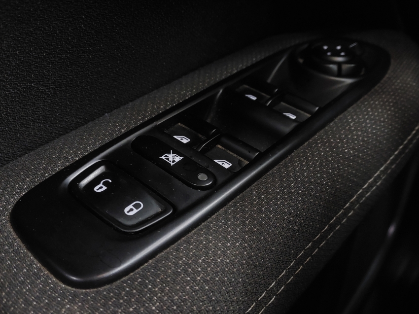 fiat toro 1.3 turbo 270 flex freedom at6 4p automatico 202318