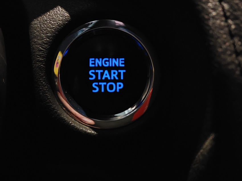 toyota yaris 1.5 16v flex xs multidrive 4p automatico 201917