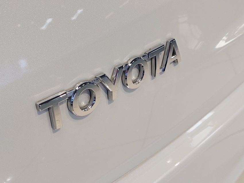 toyota yaris 1.5 16v flex xs multidrive 4p automatico 201920