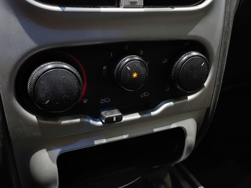 fiat palio 1.4 mpi attractive weekend 8v flex 4p manual 201311