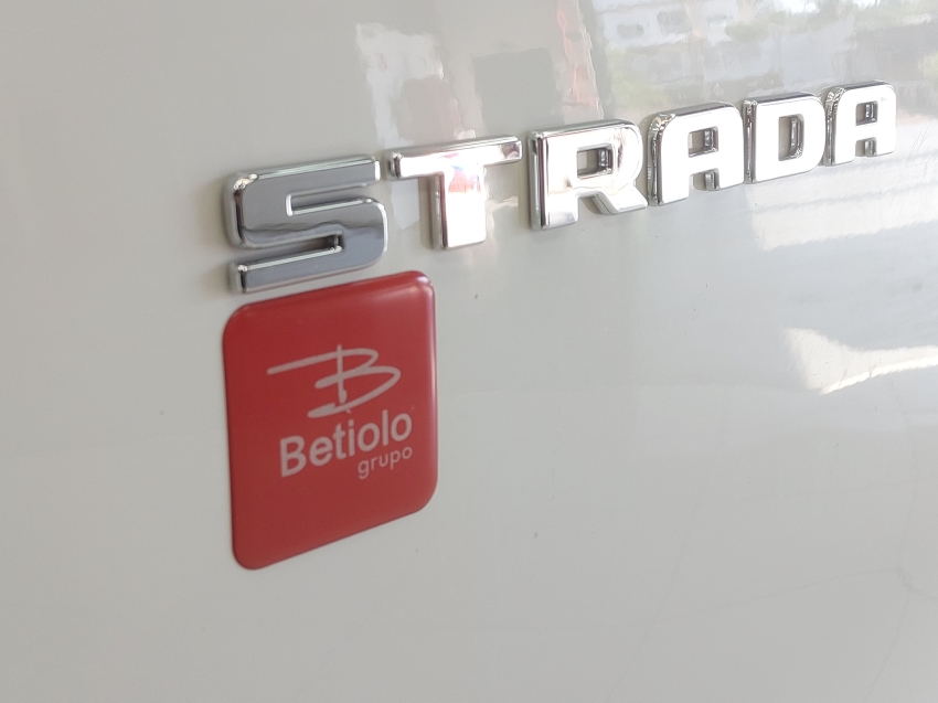 fiat strada 1.3 firefly flex freedom cs manual 2p 202317