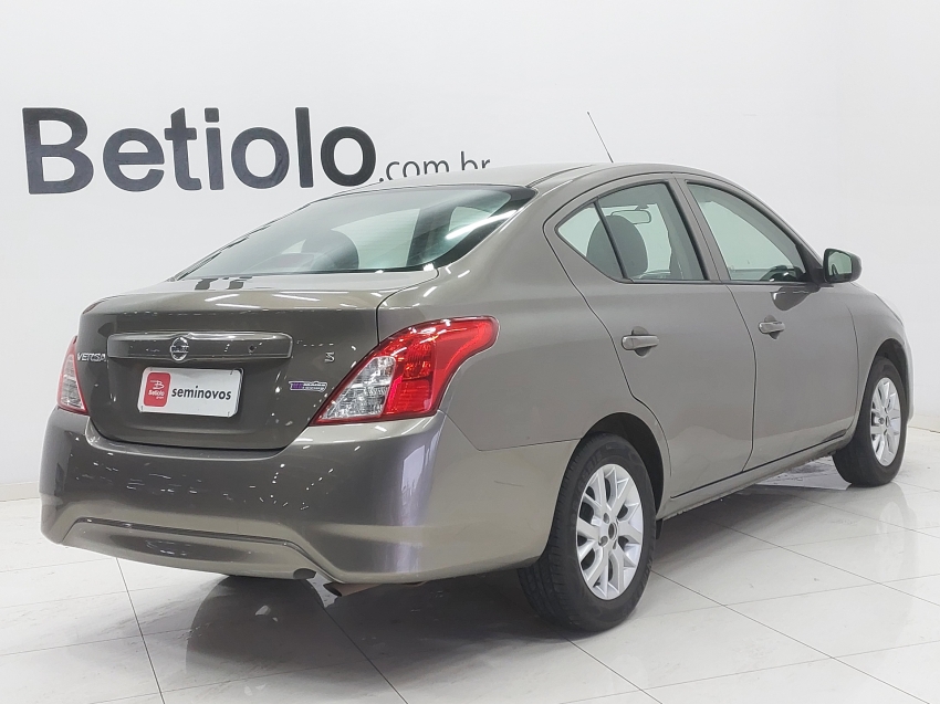 nissan versa 1.0 12v flex 4p manual 20184