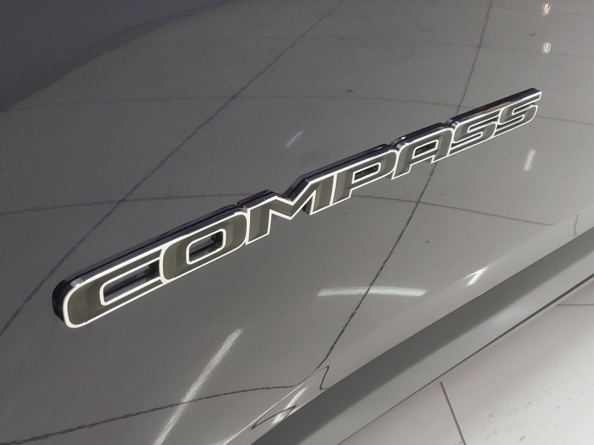 jeep compass 1.3 t270 turbo flex longitude at6 4p automatico 202322