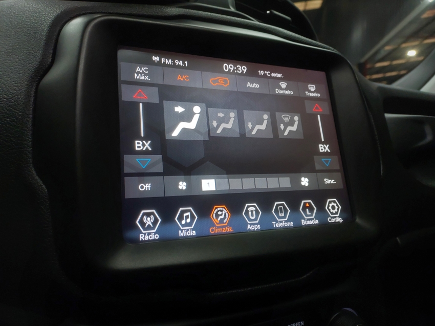 jeep renegade 1.8 16v flex limited 4p automatico 202114