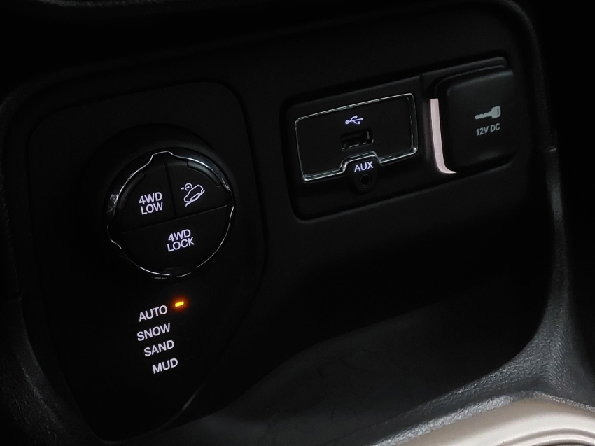 jeep renegade 2.0 16v turbo diesel sport 4p 4x4 automatico 201614